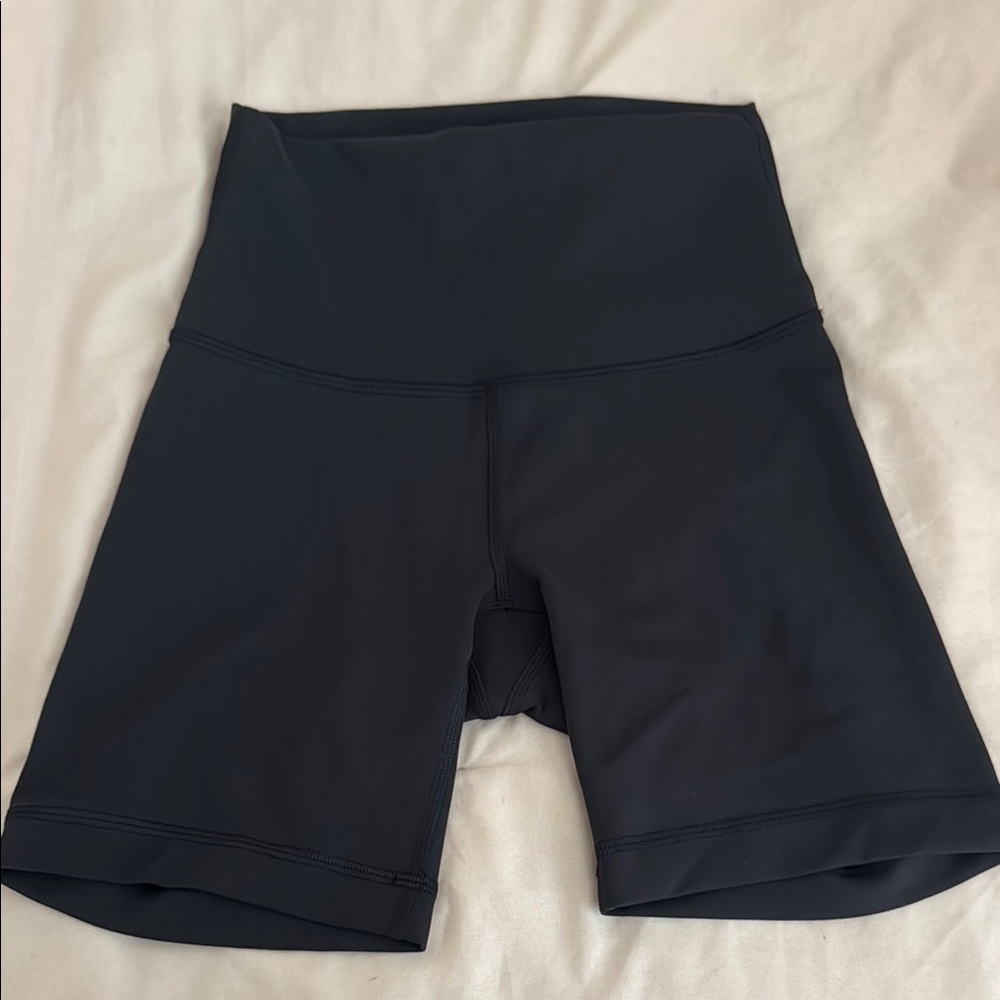 Lululemon - Wunder Train 6” Shorts